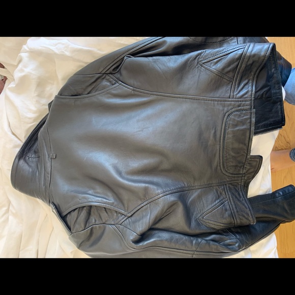 Rudsak leather jacket! - Picture 3 of 5